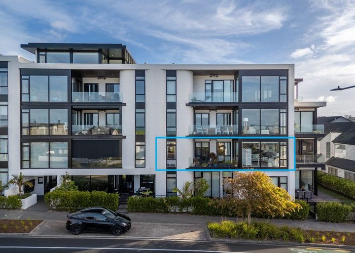  at 202/64 Te Oneroa Way, Long Bay, North Shore City, Auckland