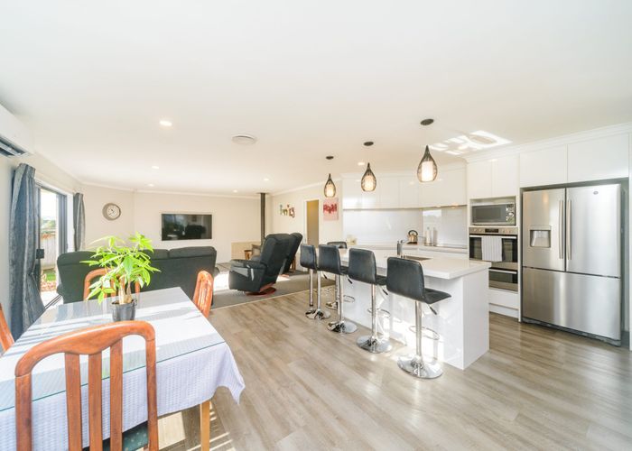  at 14 Daniel Place, Kelvin Grove, Palmerston North