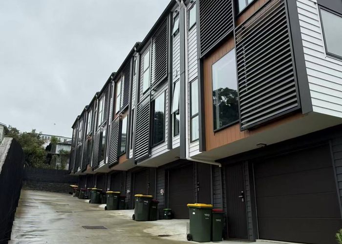  at 4/15B Wolseley St, Morningside, Auckland City, Auckland