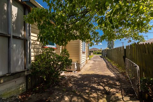  at 26 Woodglen Road, Glen Eden, Auckland