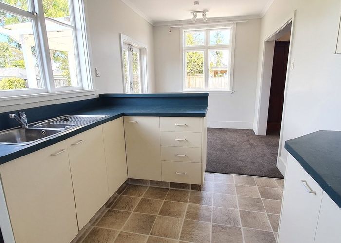  at 12 Tennyson Street, Sydenham, Christchurch