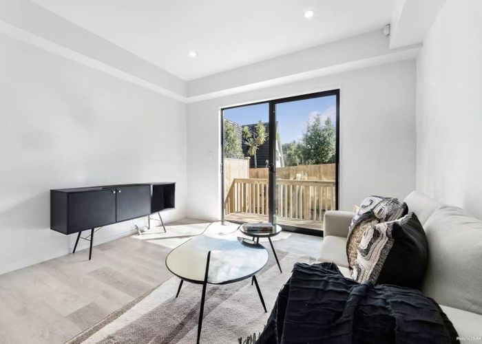  at 5/55 Patons Road, Howick, Manukau City, Auckland