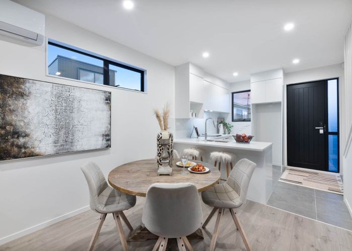  at 5/11 Jaemont Ave, Te Atatu South, Waitakere City, Auckland