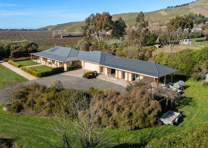 at 216 Oakwood Lane, Witherlea, Blenheim, Marlborough