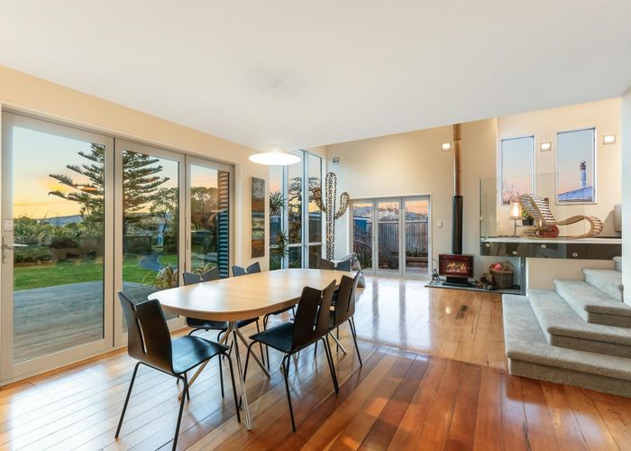  at 21 Paekakariki Hill Road, Porirua