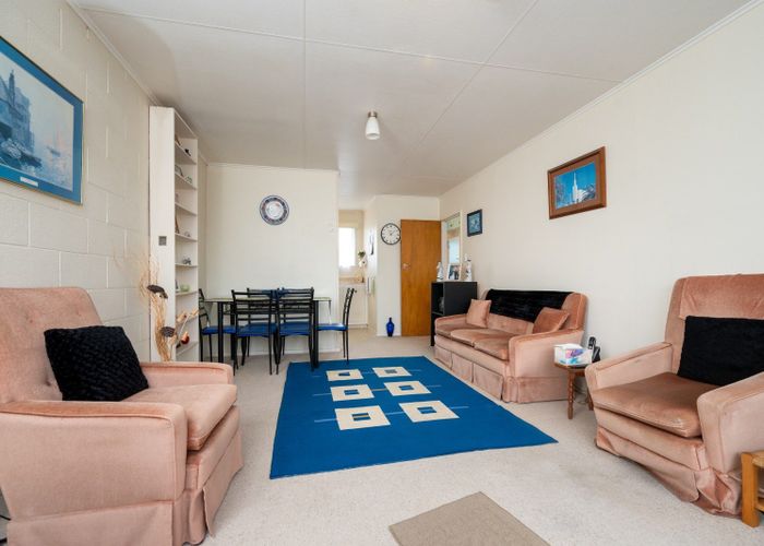  at 2/501 Lyndon Road East, Hastings, Hastings