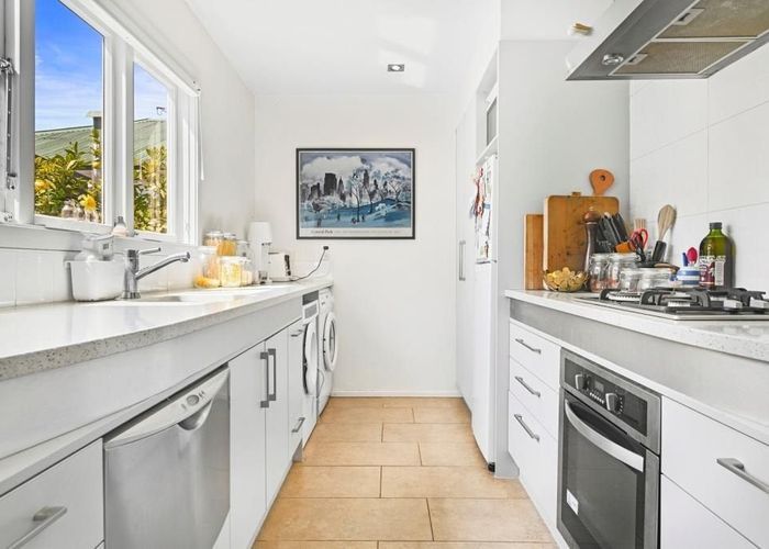  at 139 Holly Road, St Albans, Christchurch