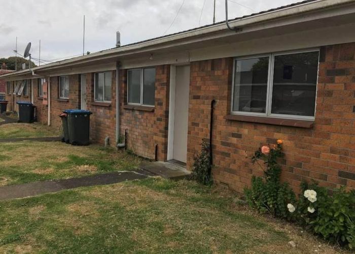  at 2/87 Nikau Road, Otahuhu, Auckland City, Auckland