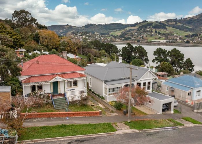  at 17 Burns Street, Port Chalmers, Dunedin