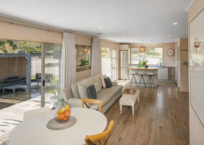  at 1 Hilldale Crescent, Kuaotunu West