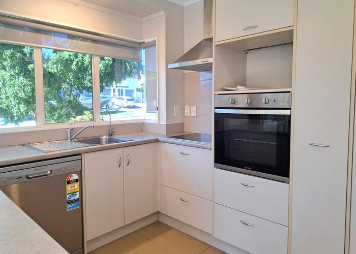  at 9 Harbour Lights Close, West Harbour, Waitakere City, Auckland