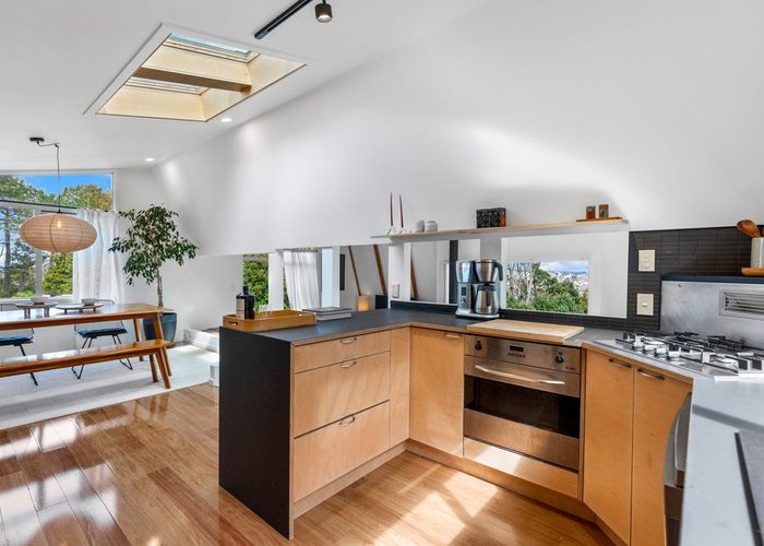  at 1000 East Coast Road, Northcross, North Shore City, Auckland