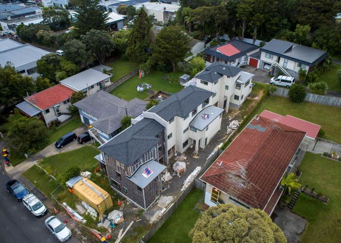  at 15 Kathleen Street, Totara Vale, Auckland