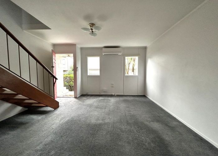  at 3/22 Spring Street, Onehunga, Auckland