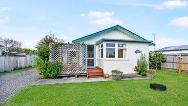  at 28 Kuku Street, Tangimoana, Tangimoana