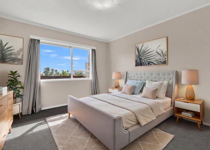  at 2/30 Simkin Avenue, Saint Johns, Auckland City, Auckland