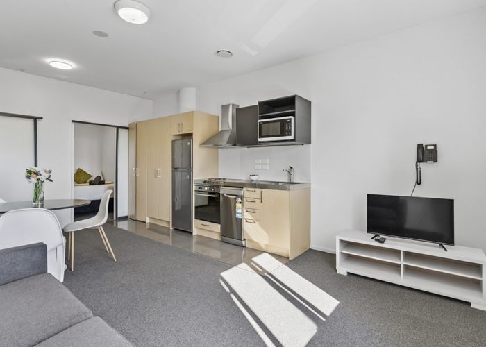  at 705/17 Putney Way, Manukau, Manukau City, Auckland