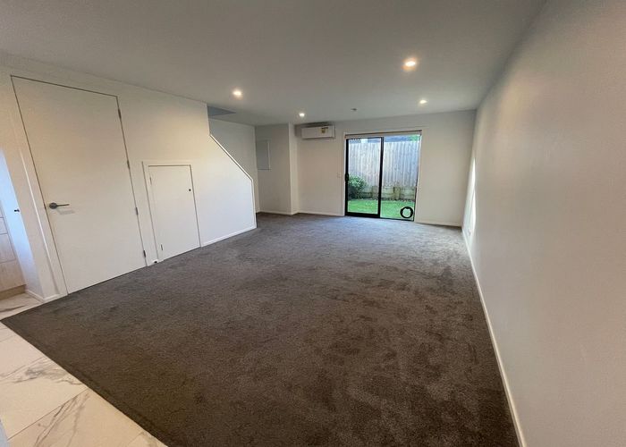  at 3/83 Vodanovich Road, Te Atatu South, Waitakere City, Auckland