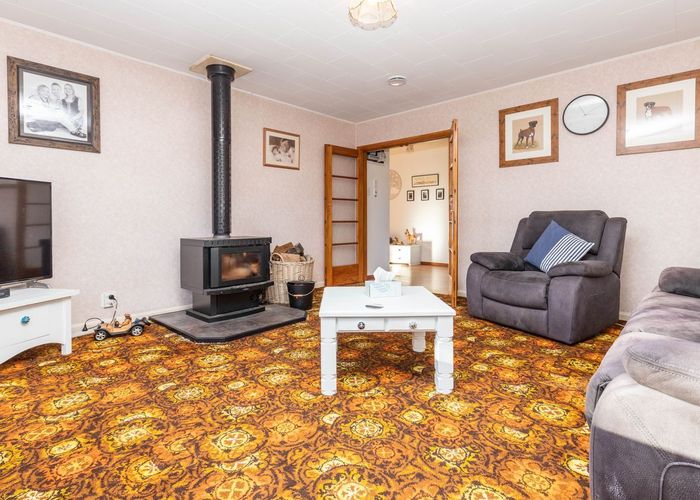  at 1402 Main Road, Stillwater, Greymouth