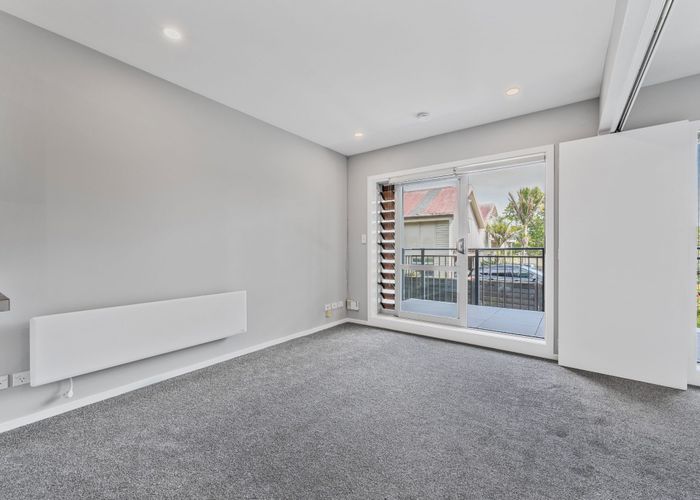  at A10/71 Spencer Road, Oteha, North Shore City, Auckland