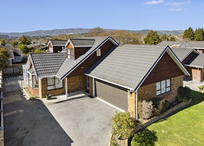 at 3 Comeskey Grove, Elderslea, Upper Hutt, Wellington