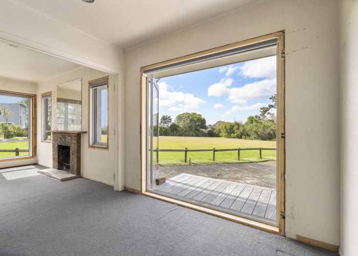  at 103A Roberts Road, Te Atatu South, Auckland