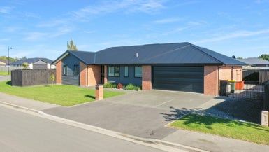  at 4 Roxburgh place, Tinwald, Ashburton