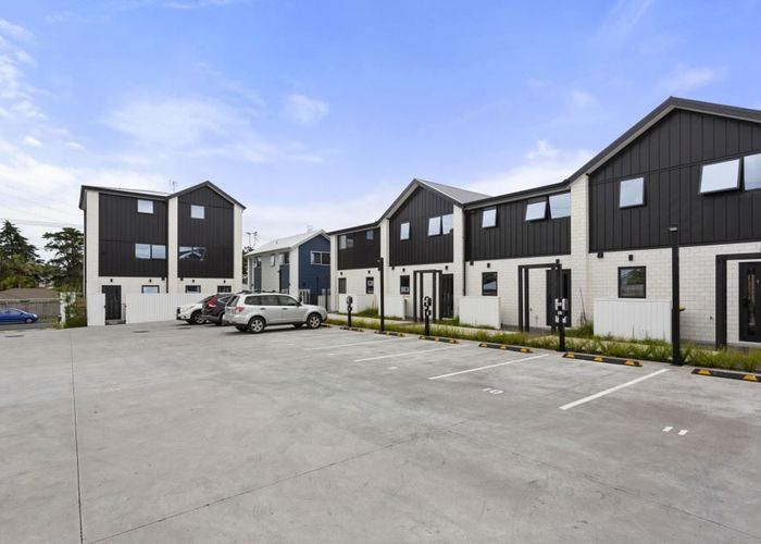  at 7/21 Titoki Street, Te Atatu Peninsula, Auckland