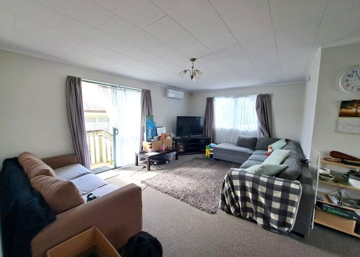  at 19 Taranui Place, Henderson, Waitakere City, Auckland