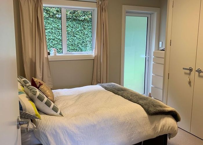  at 2/4 Buttle Street, Remuera, Auckland