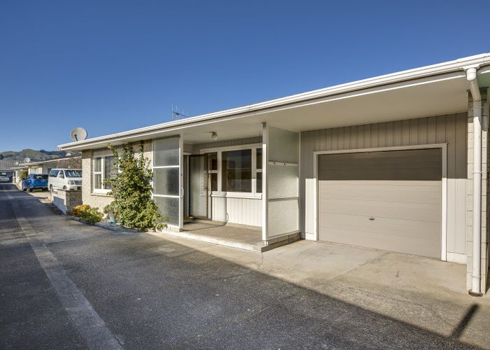  at 2/29 Middle Road, Havelock North, Hastings, Hawke's Bay