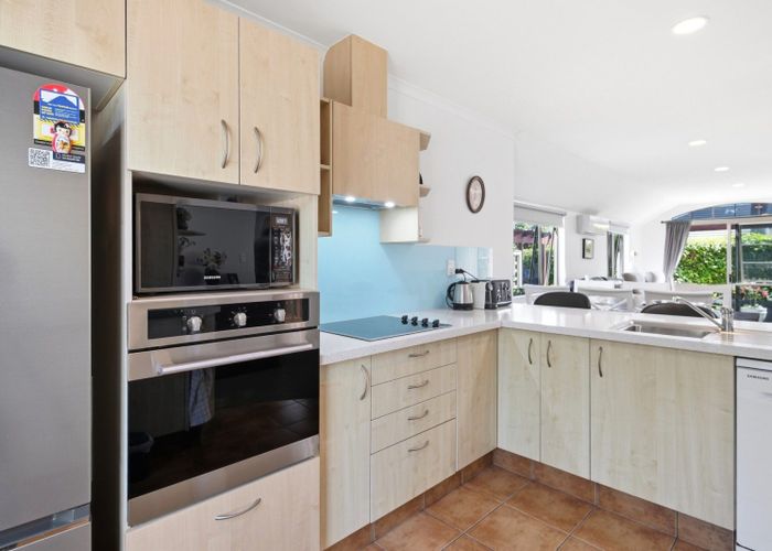  at 34/200 Papamoa Beach Road (Seacrest Resort), Papamoa, Tauranga, Bay Of Plenty