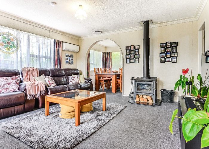  at 120 Clyde Street, Hamilton East, Hamilton