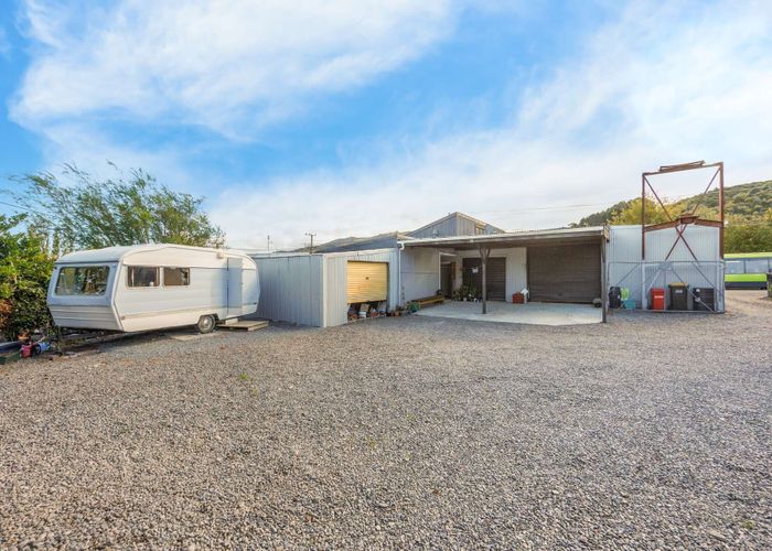  at 6 Wakefield Street, Seddon