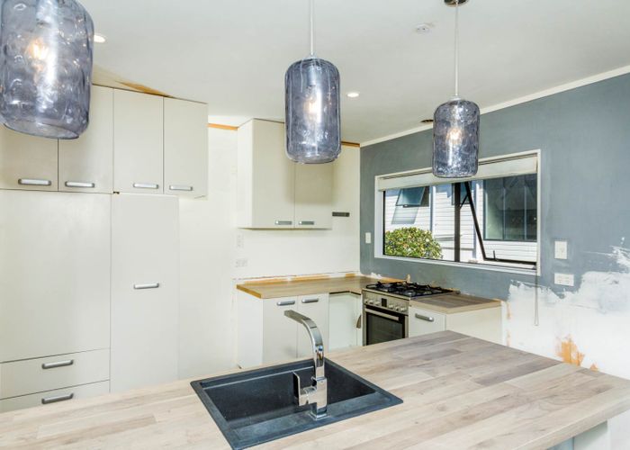  at 1/38 Nor'East Drive, Northcross, Auckland
