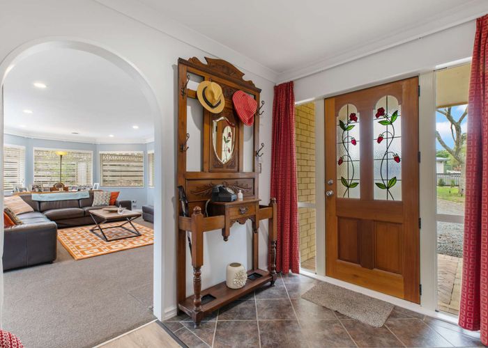  at 7 Brigadoon Way, Papakura