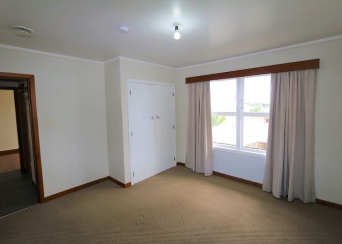  at 4/0 Frost Road, Mount Roskill, Auckland