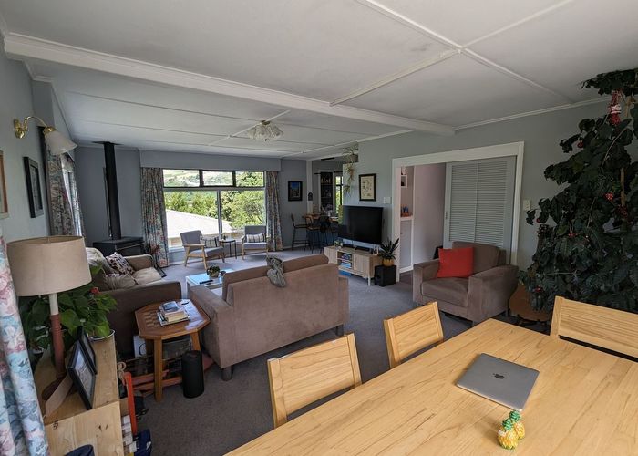  at 14 Hillary Street, Tawa, Wellington, Wellington