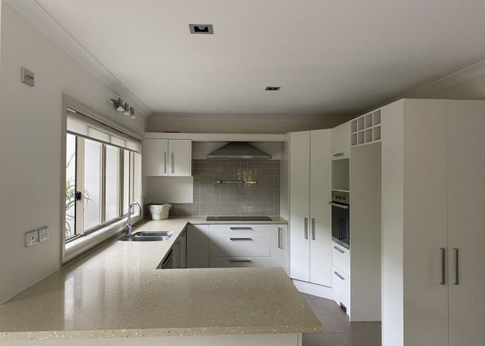  at 58  English Oak Drive, Schnapper Rock, North Shore City, Auckland