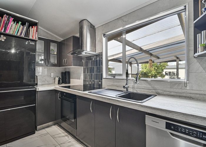  at 301 Park Road North, Parkvale, Hastings