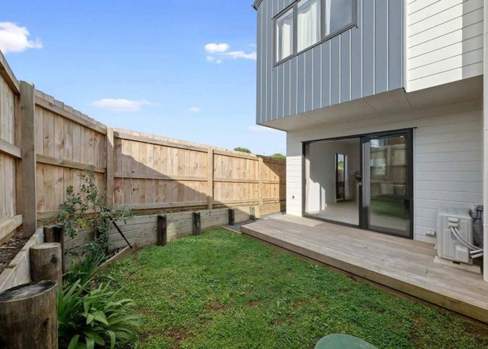  at 7/112 Moore Street, Howick, Manukau City, Auckland