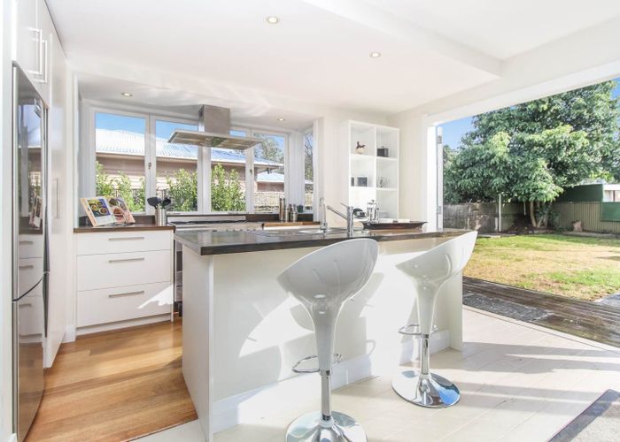  at 8 Parkhill Road, Morningside, Auckland City, Auckland