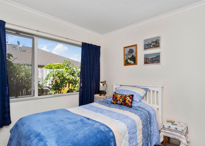 at 10 Summerland Crescent, Papamoa Beach, Tauranga, Bay Of Plenty