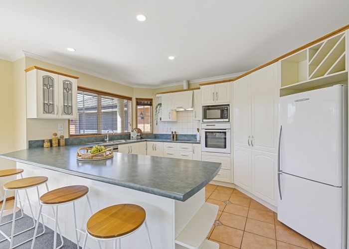  at 48 Glasnevin Drive, Casebrook, Christchurch City, Canterbury
