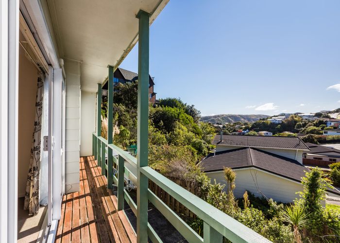  at 10B Yarrow Place, Papakowhai, Porirua