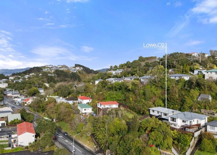  at 123 Newlands Road, Newlands, Wellington, Wellington