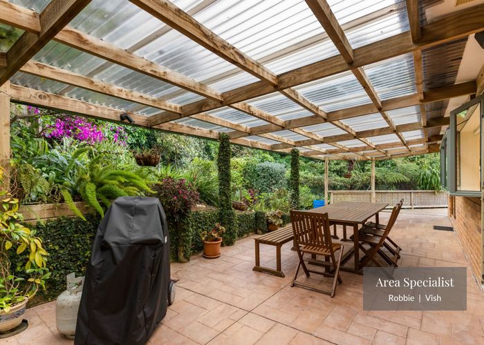  at 24 Ryehill Close, New Lynn, Waitakere City, Auckland