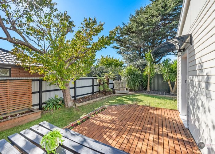  at 2/2 Bentinck Street, Wallaceville, Upper Hutt