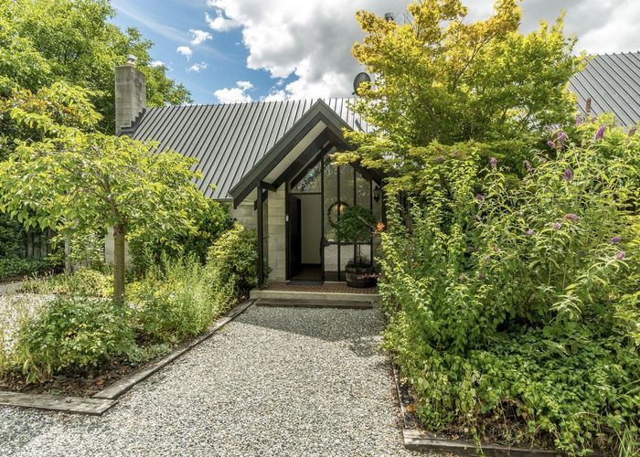  at 176 Airport Road, Alexandra, Alexandra