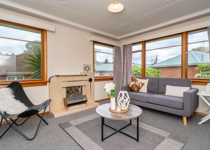 Free property data for 32 Kaikorai Valley Road, Kaikorai, Dunedin